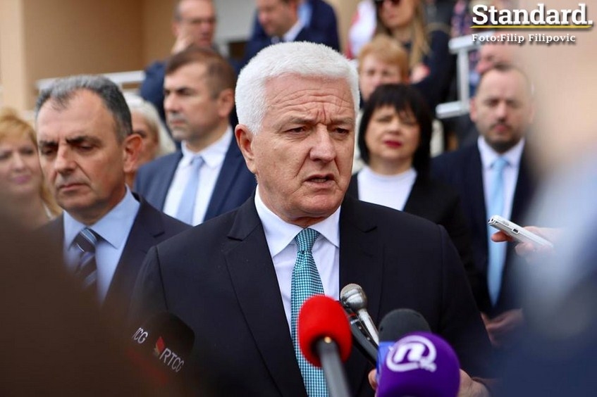 Marković: Nema pozivanja na duhovno kad je u pitanju divlja gradnja, zakoni isti i za mene i Amfilohija