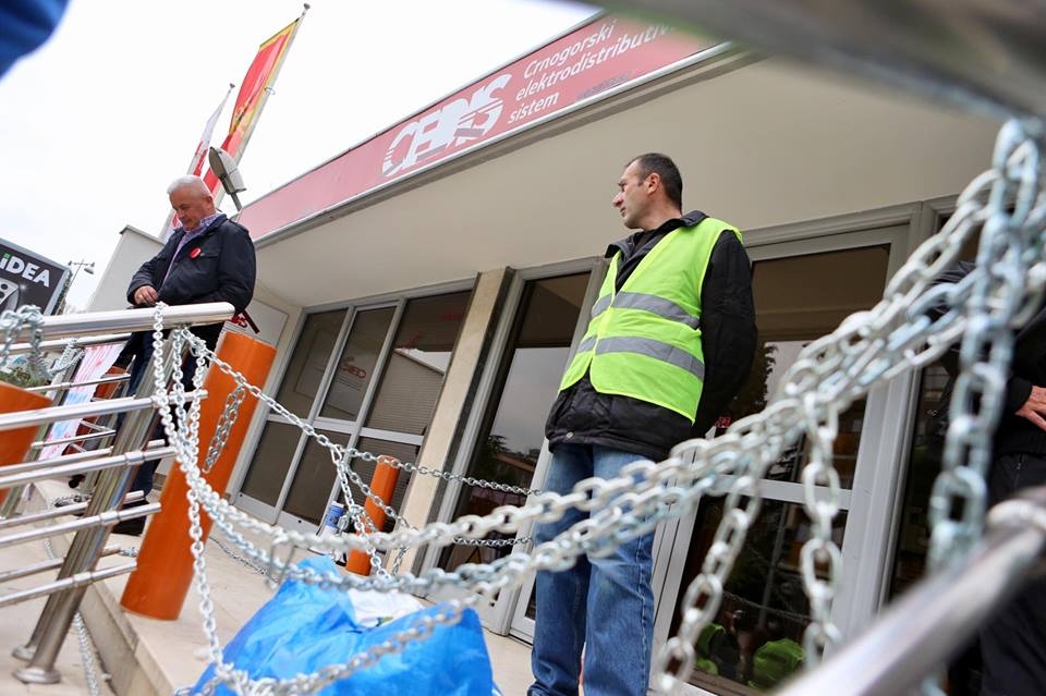 CEDIS podnio krivičnu prijavu protiv pokreta “Odupri se” jer su blokirali izlaz zaposlenima