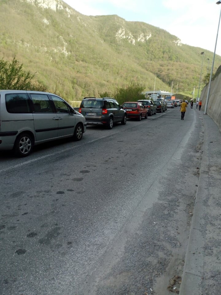 Na graničnom prelazu između Srbije i Crne Gore velike gužve zbog praznika
