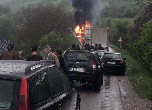 Tragedija kod Kuršumlije: Pogledajte fotografije stravične nesreće