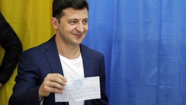 UKRAJINA: Komičar proglasio pobjedu nad Porošenkom