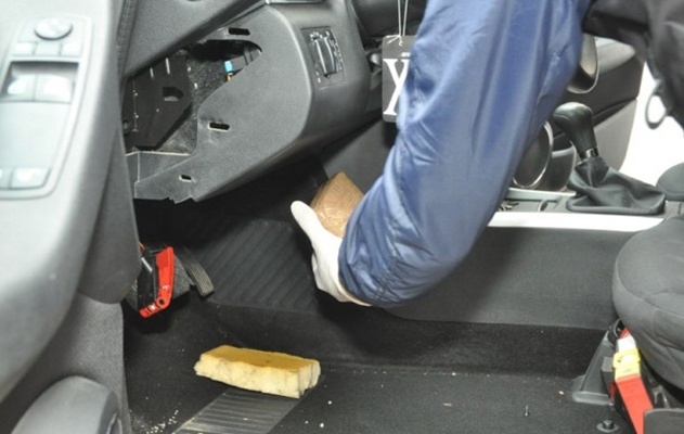 Rožajac pušten dok se ne utvrdi da li je materija pronađena kod nega heroin