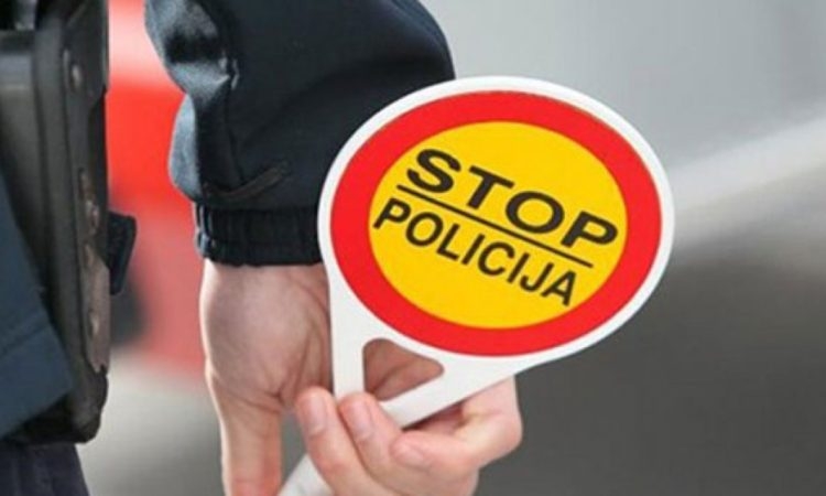 Kampanja „Stop neregistrovanim vozilima“: Policija izdala 1.186 prekršajnih naloga, oduzela 400 tablica