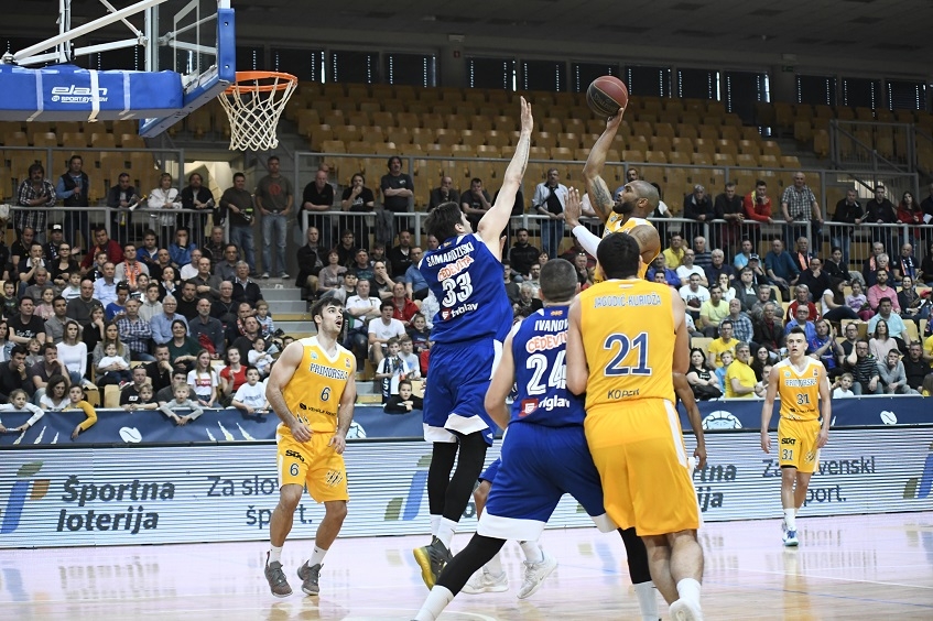 Primorska deklasirala MZT za 1:0