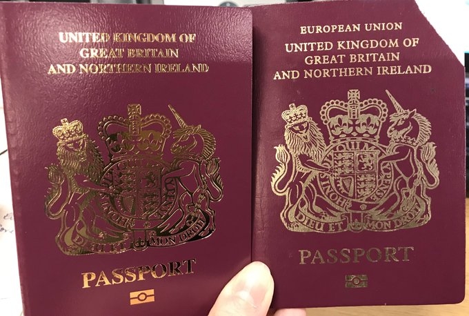 Britanci se iznenadili kad su ugledali nove pasoše: Sada bez oznake “Evropska unija”
