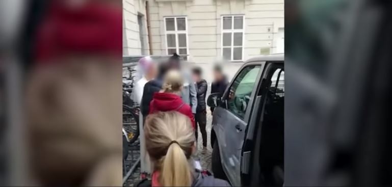UHAPŠENI NA VJENČANJU: Policija im upala na svadbu, OBOJE su bježali od zakona!