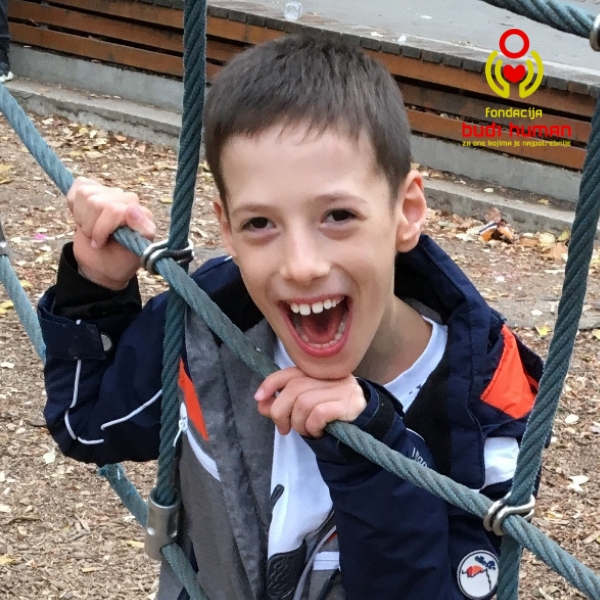 Humanost je ponovo pobijedila, prikupljen novac za liječenje Luke Grgurevića!