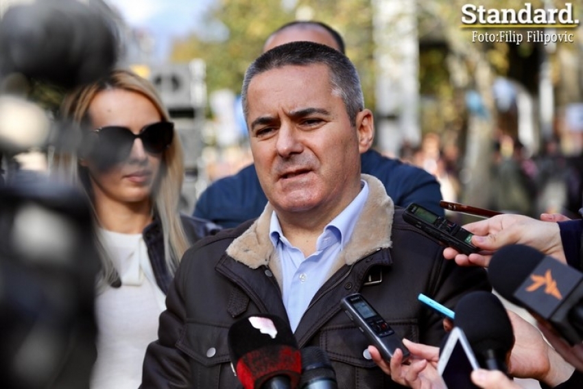 Veljović o najavama DF-a: Svako snosi odgovornost za svoje postupke