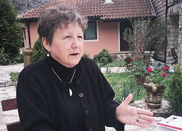 Branka Milić još u ambasadi u Podgorici, ostali otputovali za Srbiju