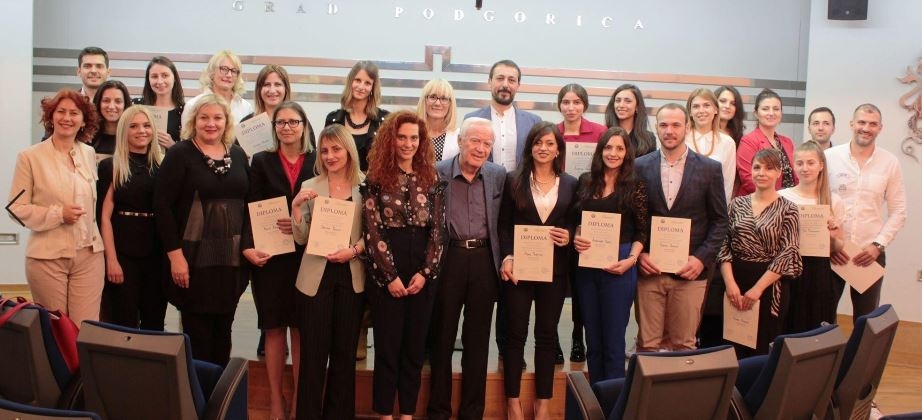 Uručene diplome VII generaciji KIC retoričara