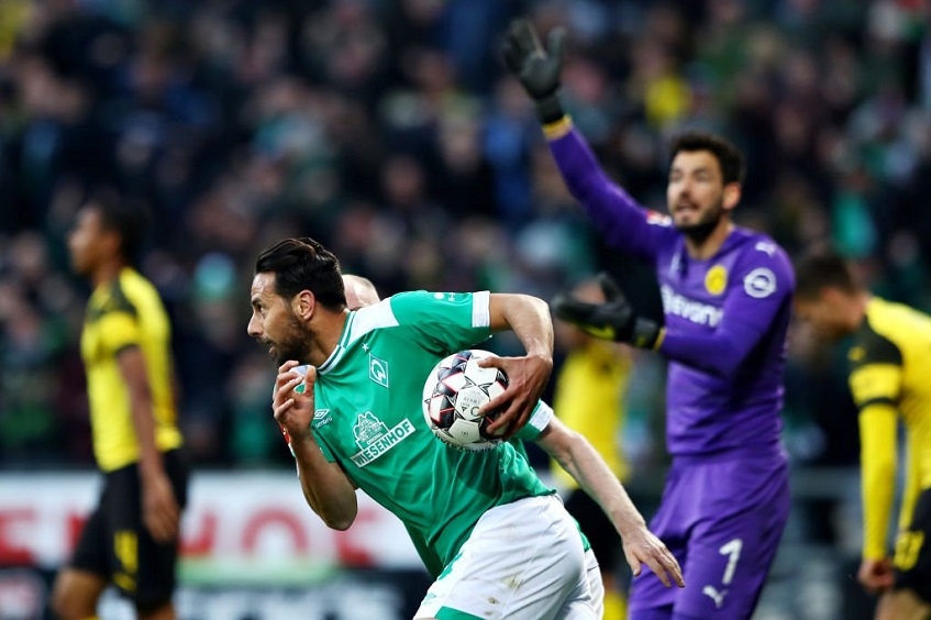 (VIDEO) Veteran Pizaro nokautirao Dortmund