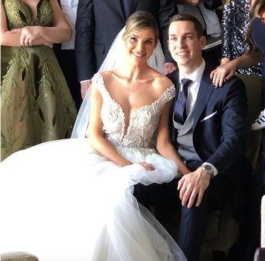 Ana snahi Dragani Džajić i bratu za svadbu poklonila VILU od 2 MILONA eura