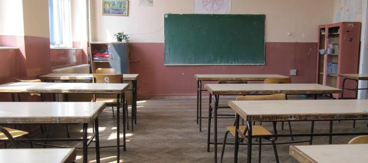 Roditelji ljuti na upravu škole u Bijelom Polju: Ispisaće djecu jer ne mogu da uče njemački