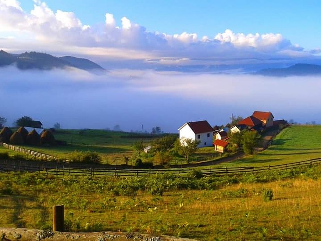 Skupština Crne Gore obilježava Dan nezavisnosti izložbom fotografija crnogorskih učenika