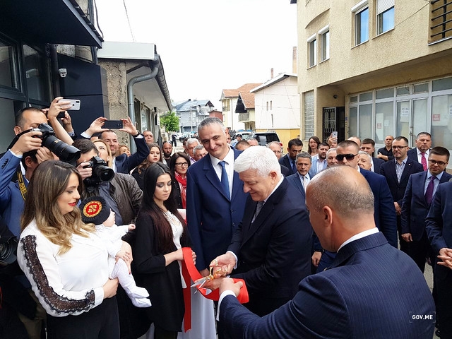 Marković otvorio Razvojni centar Crnogoraca na Kosovu: “Gradimo čvrsti evropski most, a ne nestabilnu balkansku ćupriju”