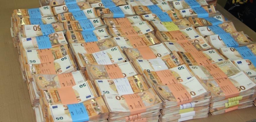 Slovenačka policija pronašla milion i po eura u kombiju dvojice stranaca