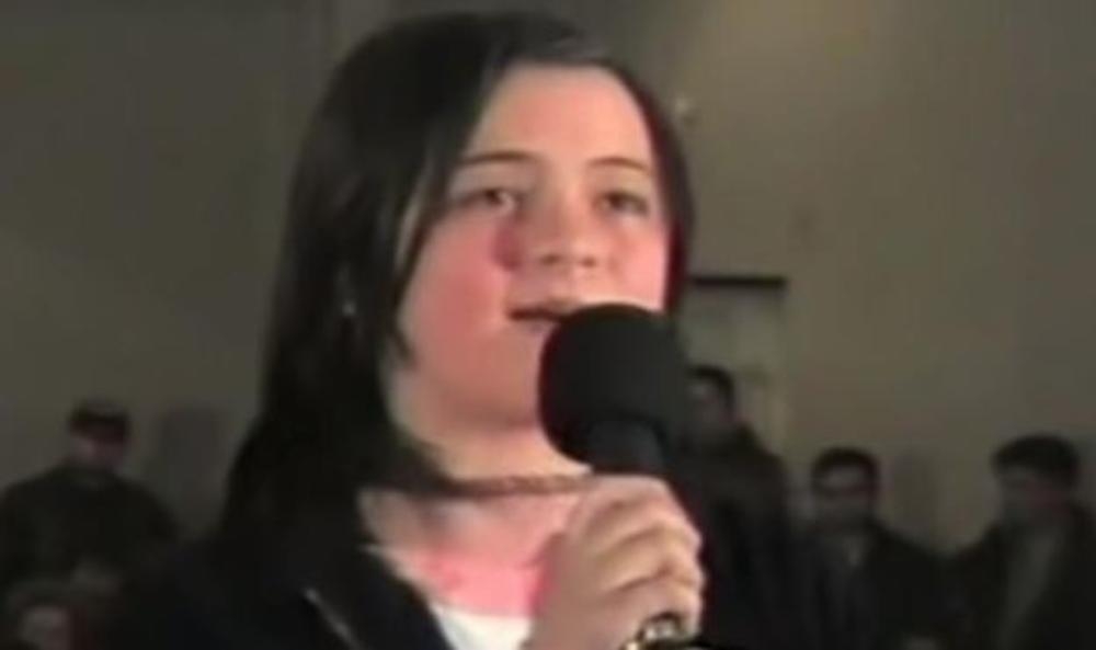 Nekada MALA, DEBELA, a sada je NAJBOLJA RIBA na estradi!