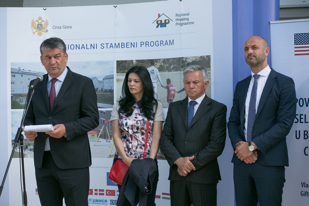 Obiželjen Dan izbjeglica, Đukanović: Regionalni stambeni program u potpunosti ispunio očekivanja