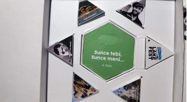 Nikšić dobio zvanični suvenir: “Sunce tebi, sunce meni”
