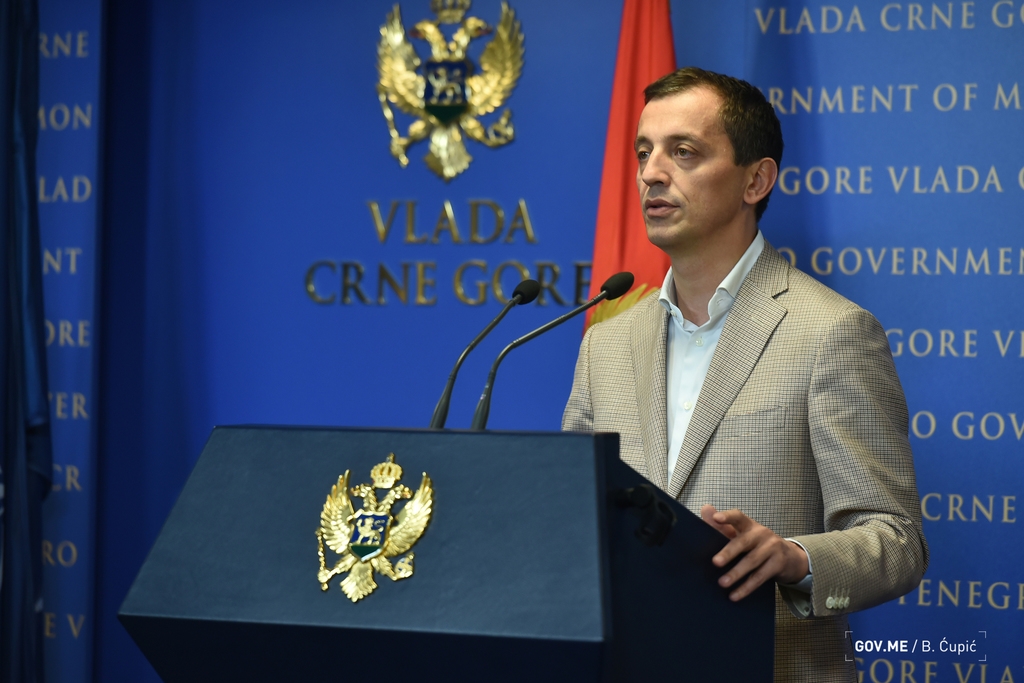 Bošković o prijedlozima izmjena i dopuna Zakona o odbrani: Vojni obveznici moći će da se angažuju i u miru