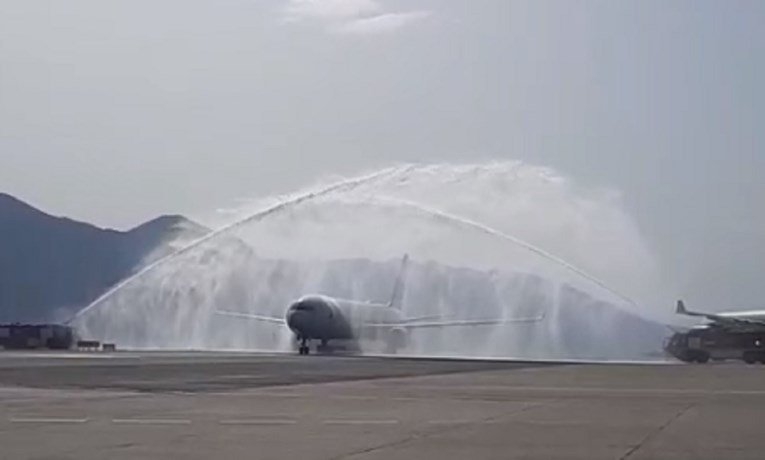 Prvi direktni let iz SAD nakon 30 godina: Avion sletio u Dubrovnik