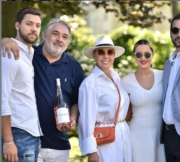 Ovako je Brena čestitala godišnjicu braka Filipu i Aleksandri