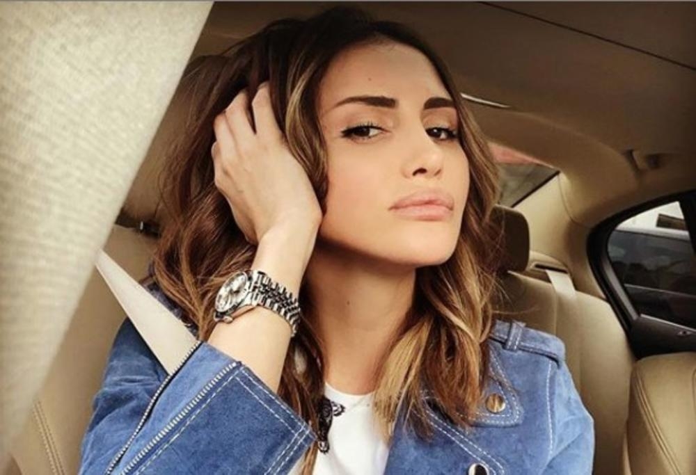 JA SE CIJELA RASPADAM: Spekulisalo se da Emina Jahović ima problem sa SILIKONIMA, ali…