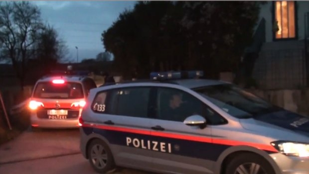 Drama u Beču: Frizer makazama izbo Srbina pred djetetom zbog glasne muzike