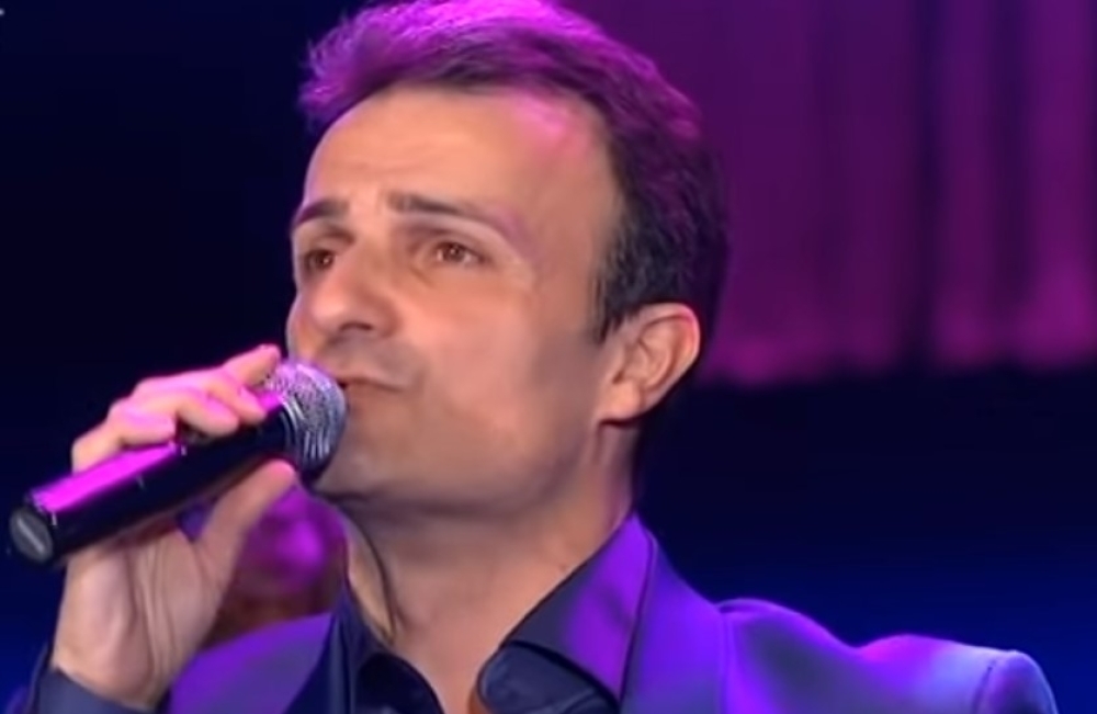 Odlazi iz grupe posle 30 godina: Pjevač napustio popularni domaći bend koji mnogi obožavaju