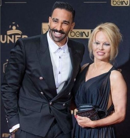 BILA SAM SA SOCIOPATOM I NARCISOM! Pamela Anderson saznala da joj je dečko imao PARALELNU VEZU