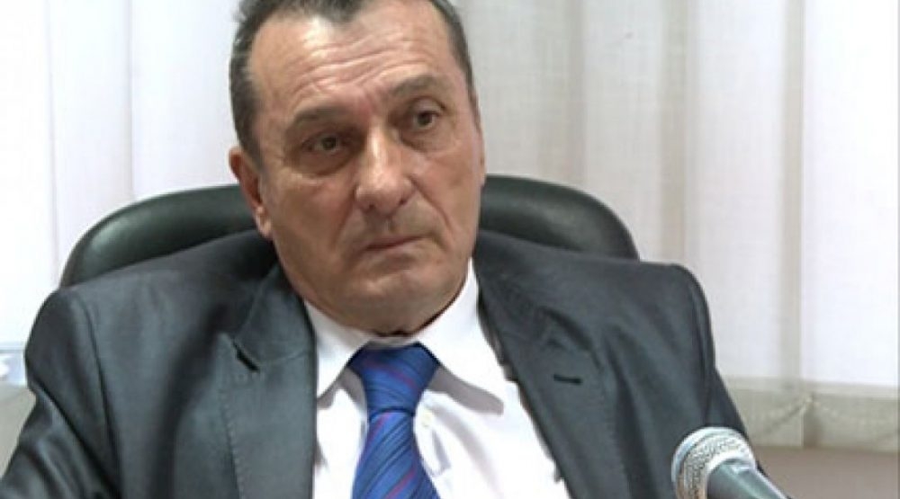 Od emitovanja obveznica na dobitku i građani i država