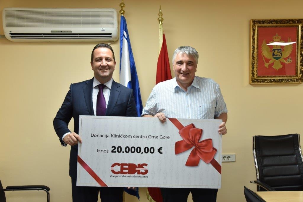 CEDIS donirao 20.000 eura Kliničkom centru Crne Gore