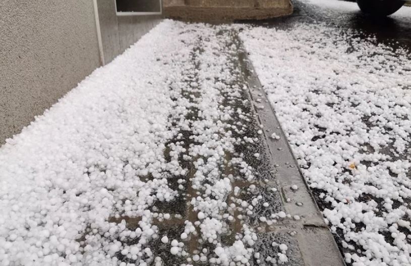 Pogledajte: Jak grad zasuo područje Sarajeva