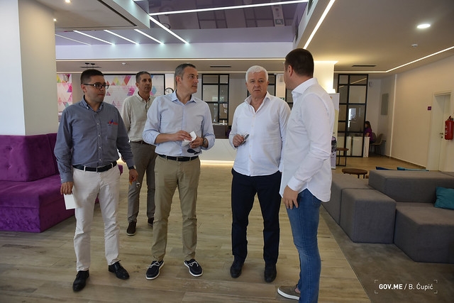 Marković posjetio „Holiday Villages Montenegro“: Popunjenost ovog kompleksa svjedoči da ćemo imati odličnu sezonu