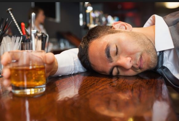 Zašto nam lice pocrveni kad pijemo alkohol