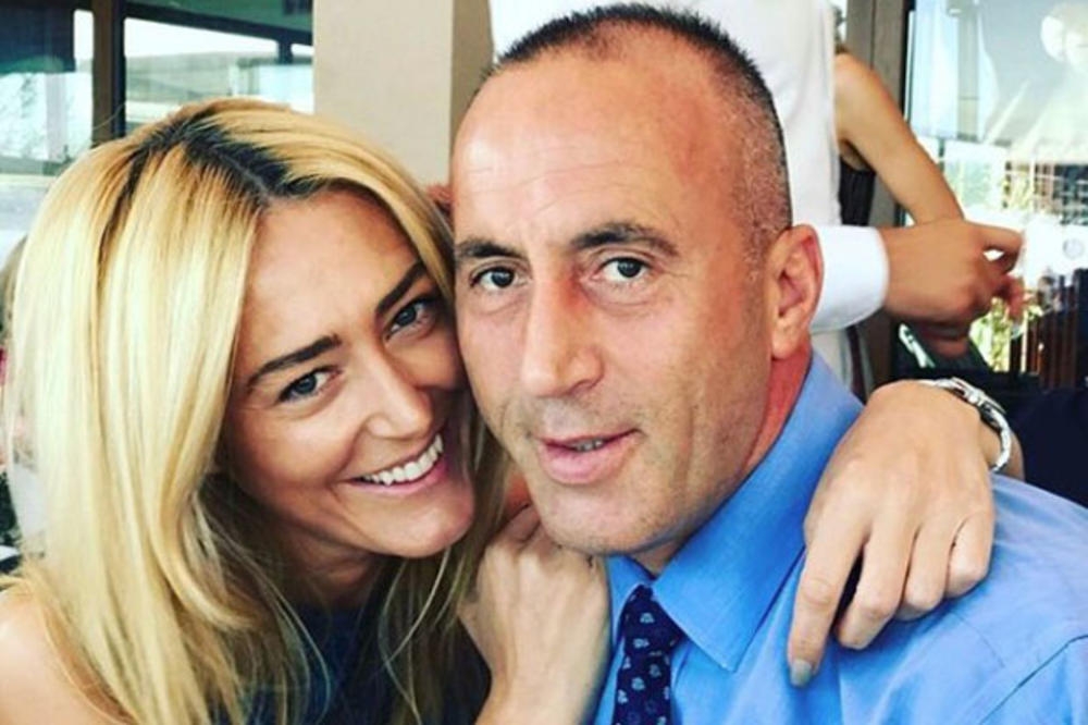(FOTO) Haradinaja supruga ispratila u Hag pa se oglasila na fejsu: Evo šta mu je poručila