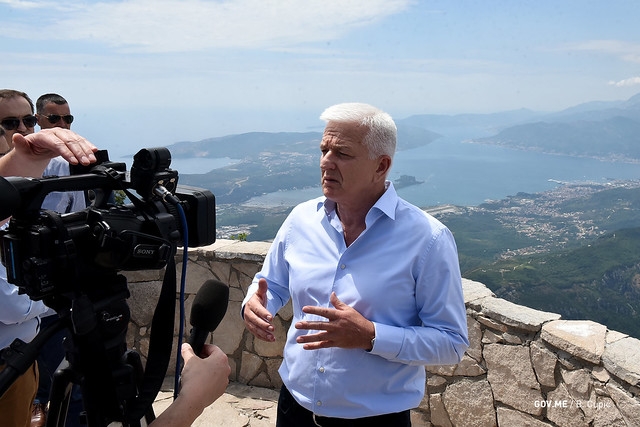 (VIDEO) Marković obišao novoizgrađeni put Lovćen – Krstac: Danas svjedočimo projektu koji potvrđuje viziju razvoja nove i savremene Crne Gore
