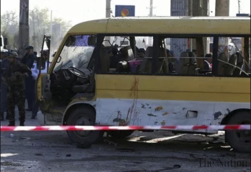 Nova eksplozija u Avganistanu: Putnički autobus naletio na bombu, poginulo najmanje 32 ljudi!