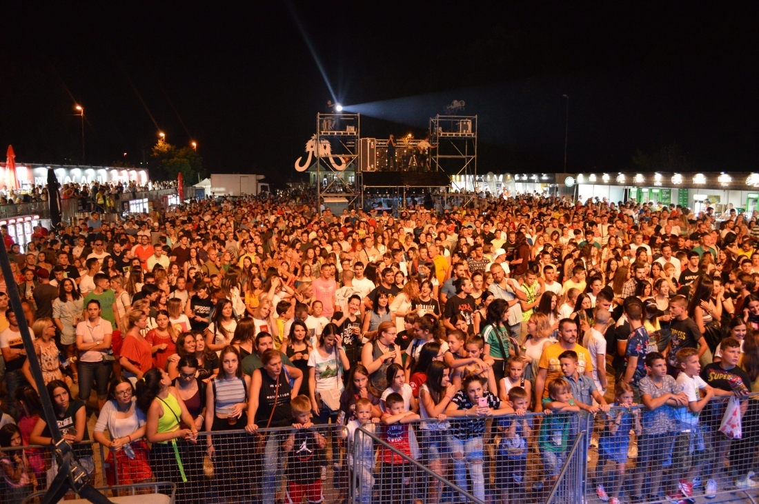 VIDEO: Perper i Van Gogh usijali atmosferu na otvaranju Montenegro Beer Fest-a