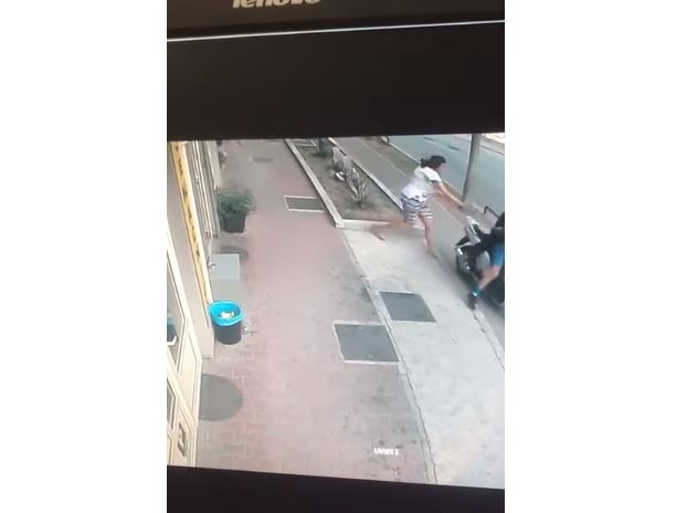 VIDEO iz SPLITA: LOPOV bježao, pa ga pojurila cijela porodica – muž, žena, sin, pa čak i pas!