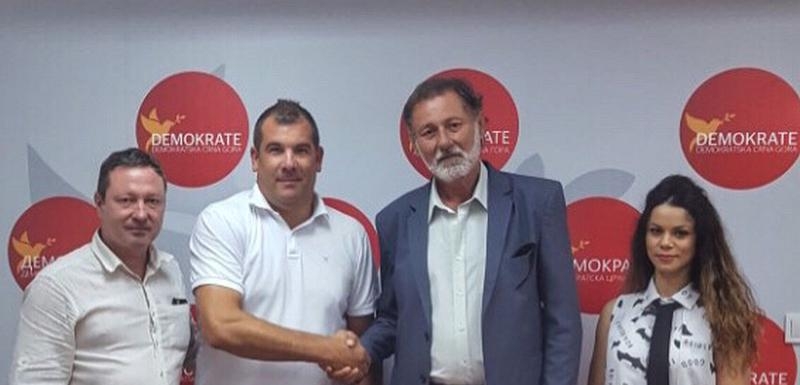 Prava Crna Gora: Carević i Krapović da ne dozvole vraćanje Budve u ruke DPS-a