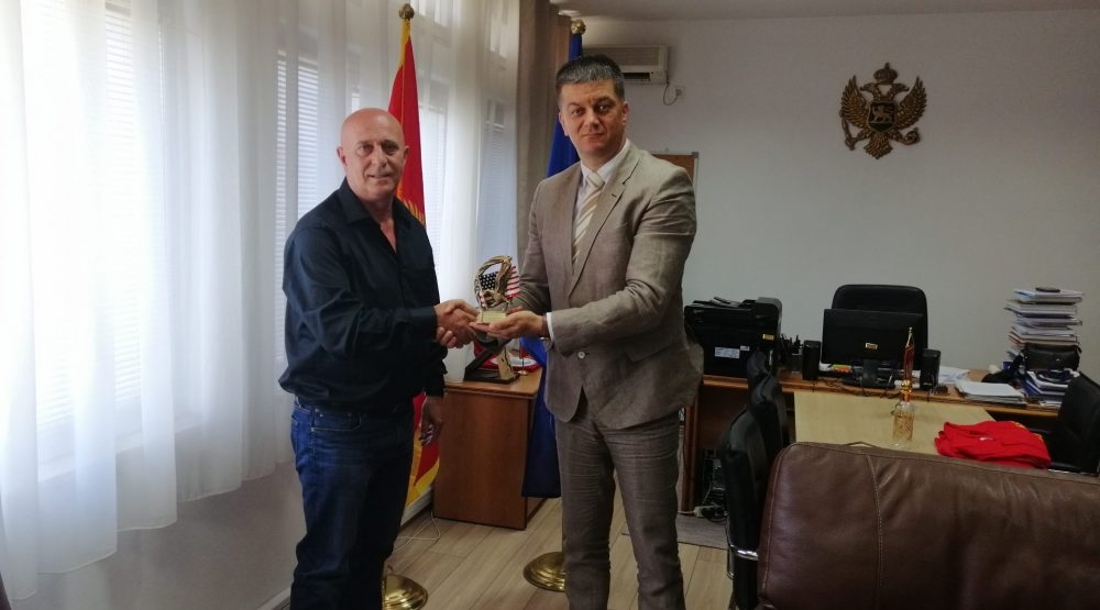 Mitroviću statua zahvalnosti za saradnju sa iseljenicima