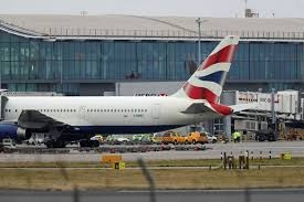Drama na londonskom Hitrou, šest sati kasnio let za Los Anđeles – Njujork zbog dječaka kog su pronašli u avionu!