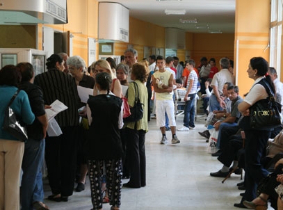 Pacijenti se najviše žale na kvalitet, ponašanje zaposlenih i čekanje