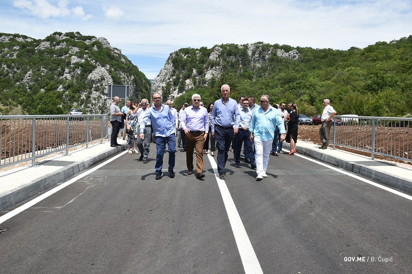 Marković otvorio novi put Ulcinj – granica sa Albanijom: Vidite da sve radimo da građani bolje žive