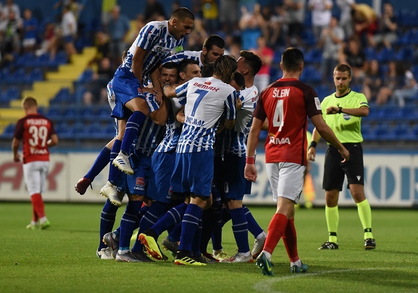 Budućnost na CSKA ili Osijek