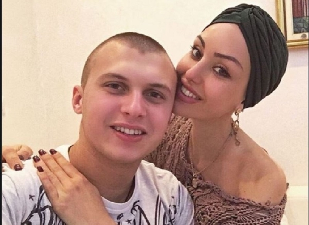 “HTIO SAM DA MI DIJANA RODI DJECU” Stefan otkrio na koji način su raskinuli: “Uzela je moj telefon i onda…”