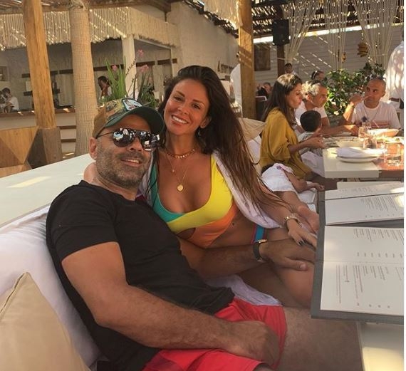 Otputovala na Mikonos: VJERILA SE ANA SEVIĆ?