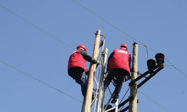 Podgorica: Pojedini djelovi grada i dalje bez struje