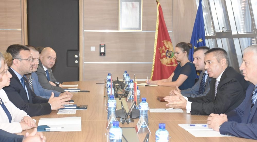 Veljović – Marinov: Osnažiti saradnju crnogorske i bugarske policije u borbi protiv kriminala
